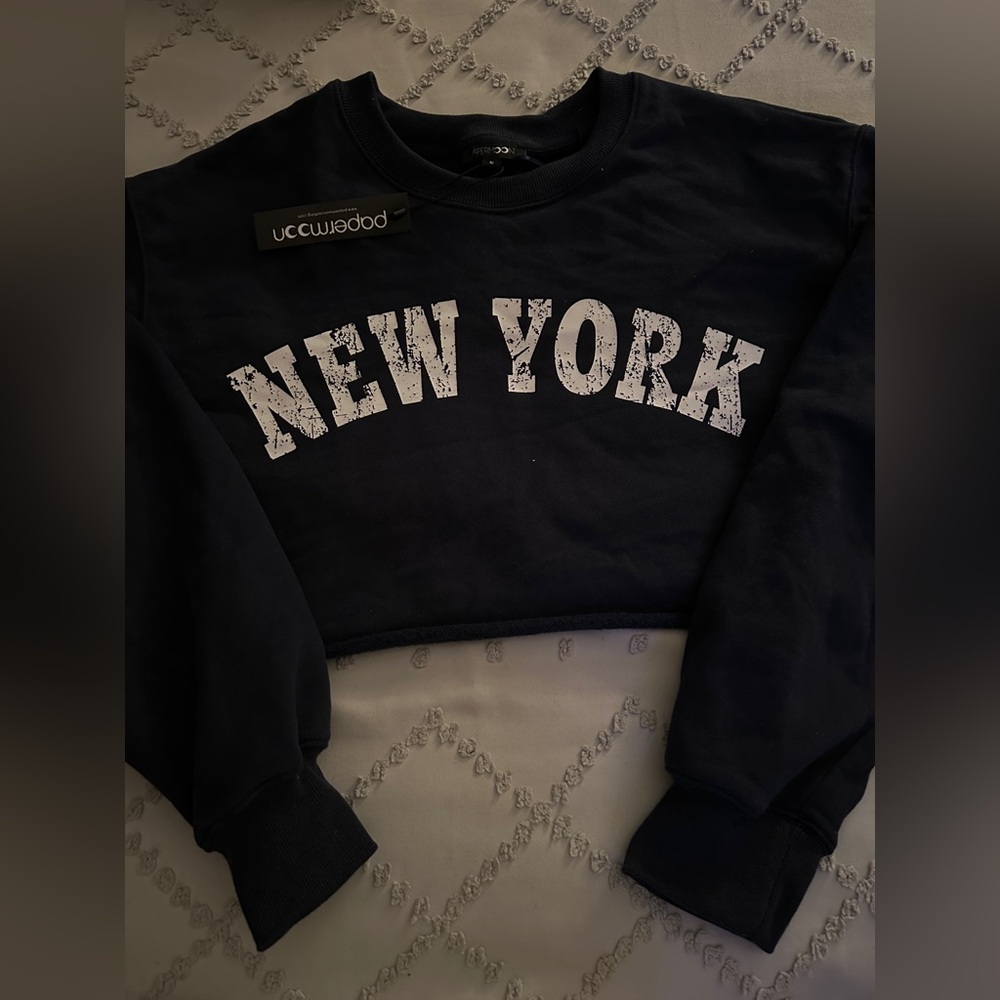 Papermoon Black New York Sweatshirt